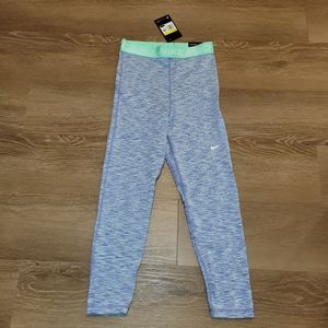 Nike Womens Training Tight Fit PRO Dri-Fit Crop Length DA1012-500 Small New